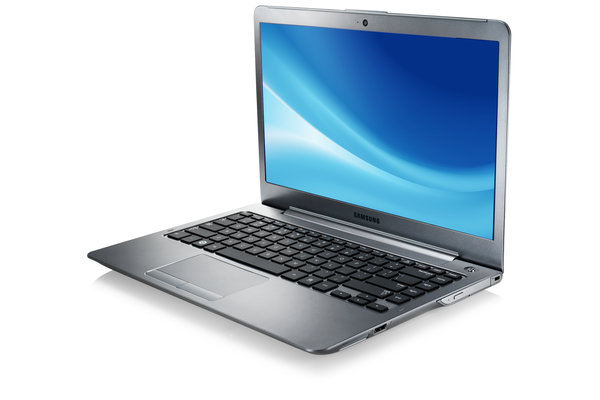 Laptop Samsung NP530U4C, 14", Core i5, 6GB, 750GB, Windows 8 -  NP530U4C-A03MX