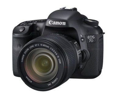 Cámara Digital Canon EOS 7D - con Kit Lente 18-135 mm - Negro - 3814B016AA