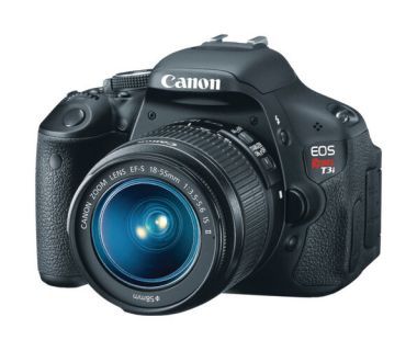 Paquete Cámara Digital Canon EOS Rebel T3i, 18 Mpx, LCD 3'' + Lente EF-S 18-55 IS II -